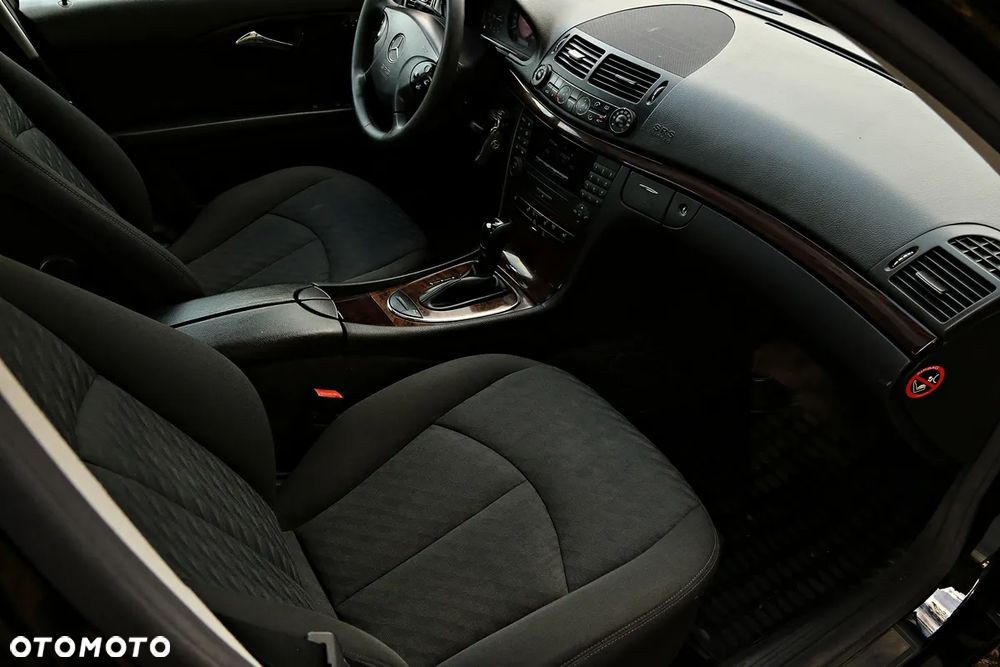 Mercedes-Benz Klasa E 220 T CDI Automatik Avantgarde - 8