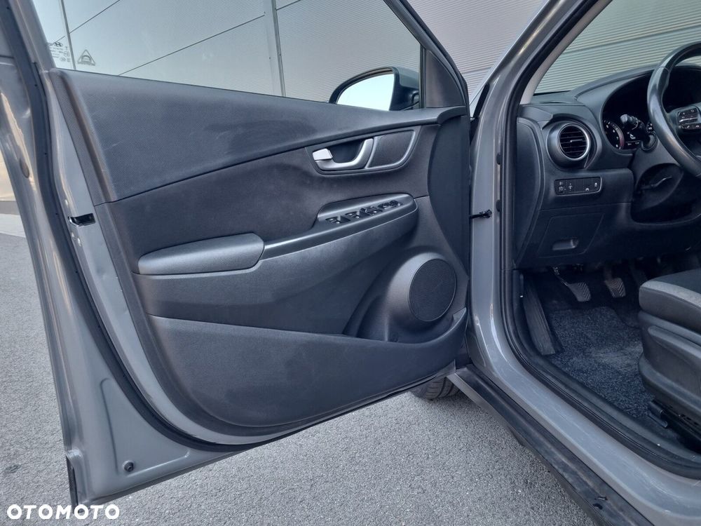 Hyundai Kona - 10