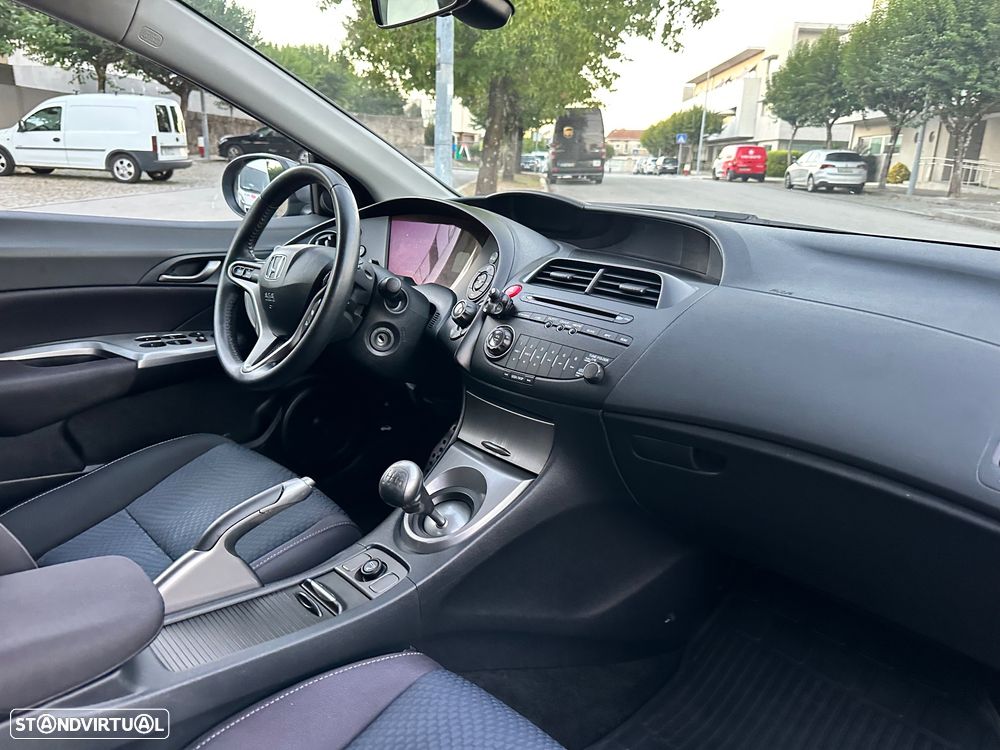 Honda Civic 1.4 i-VTEC Sport Edition - 55