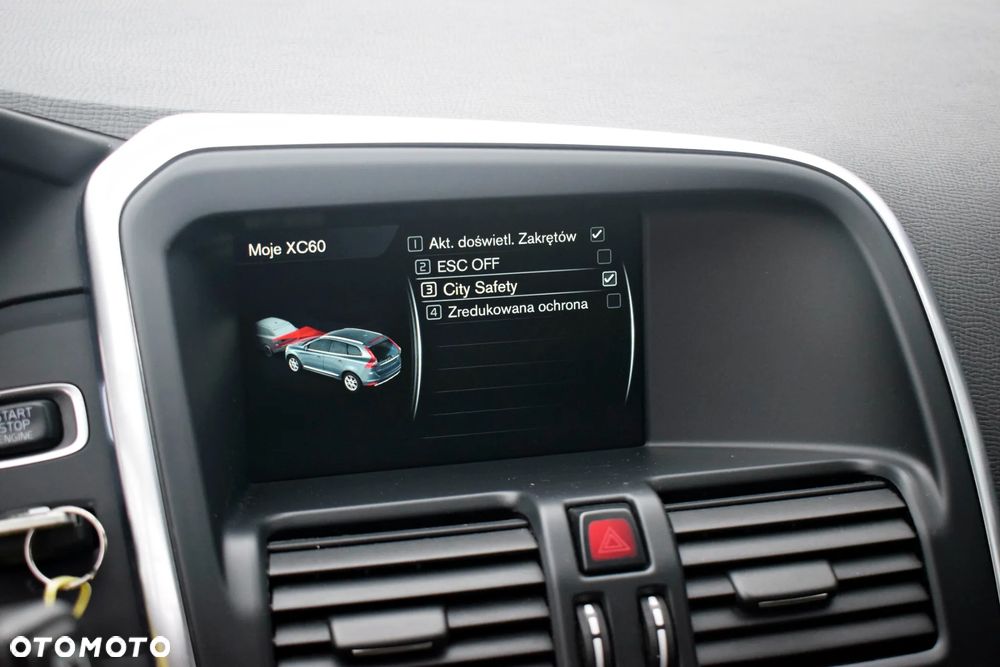 Volvo XC 60 D4 Drive-E Momentum - 38