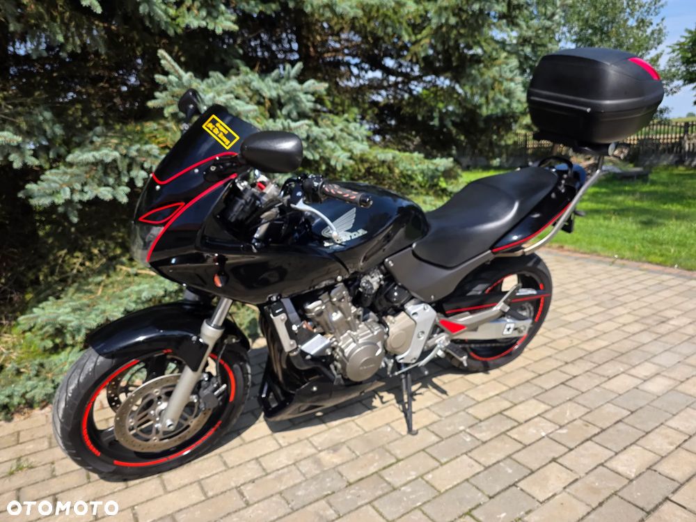 Honda Hornet - 25