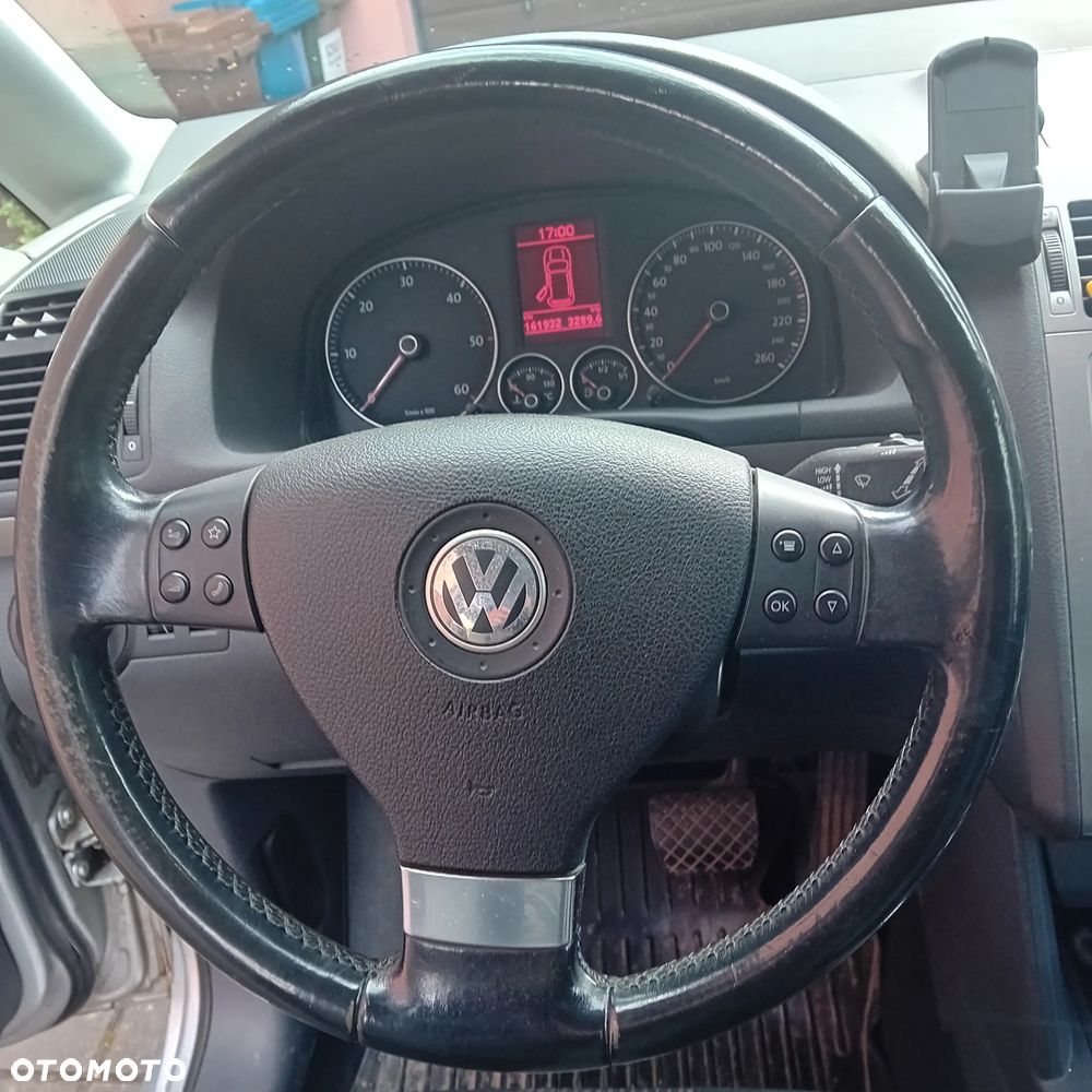 Volkswagen Touran 1.9 TDI DPF DSG Trendline - 14
