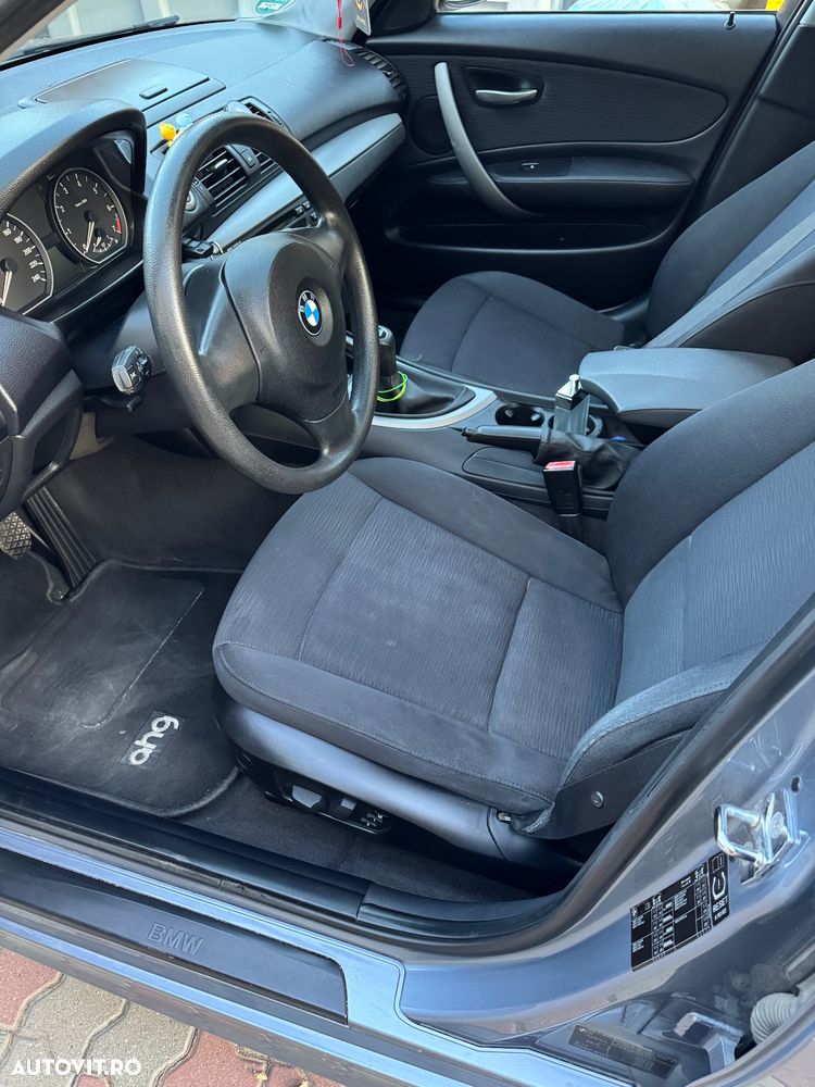 BMW Seria 1 116i - 7
