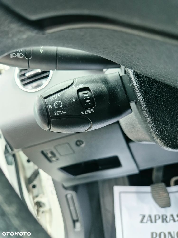Peugeot 308 - 17