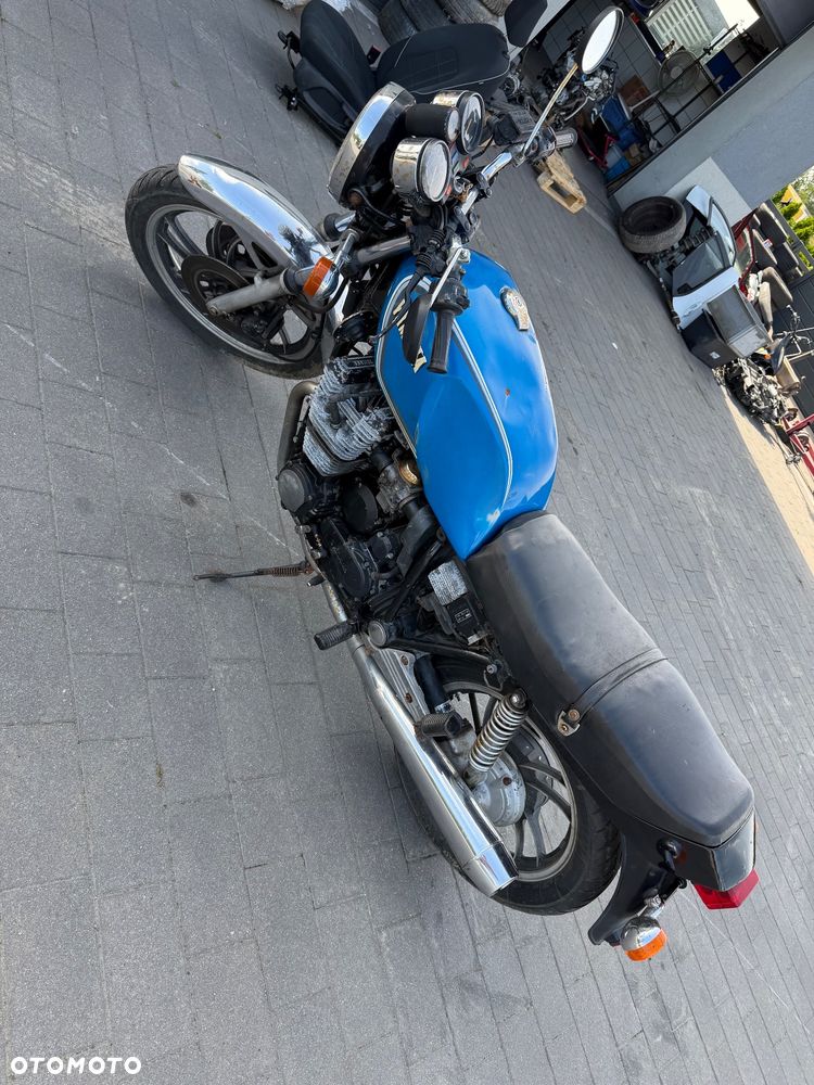 Yamaha XJ - 5