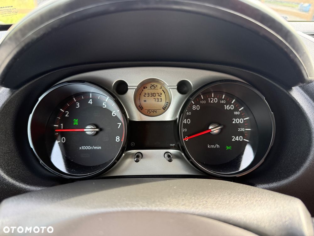 Nissan Qashqai 2.0 4 x 4 tekna - 3