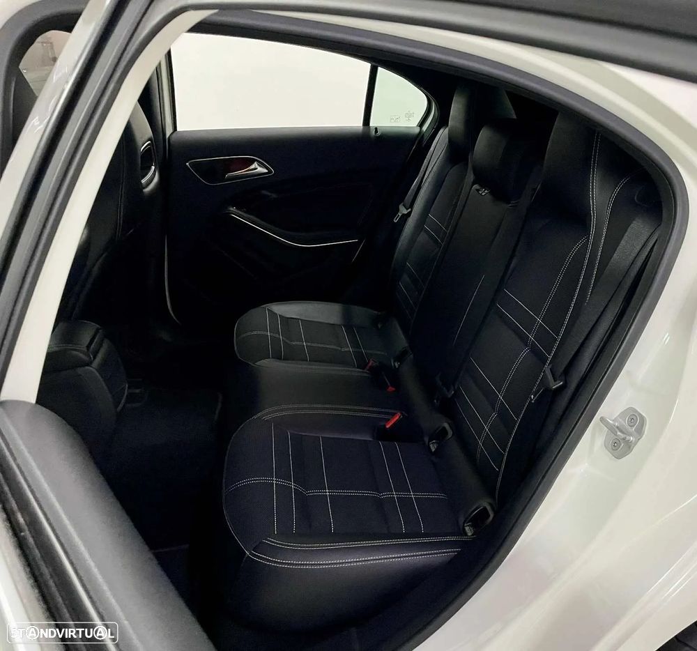 Mercedes-Benz A 180 CDi BE Urban - 26