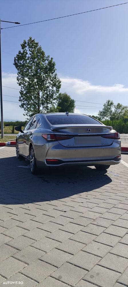 Lexus Seria ES 300h Executive - 5