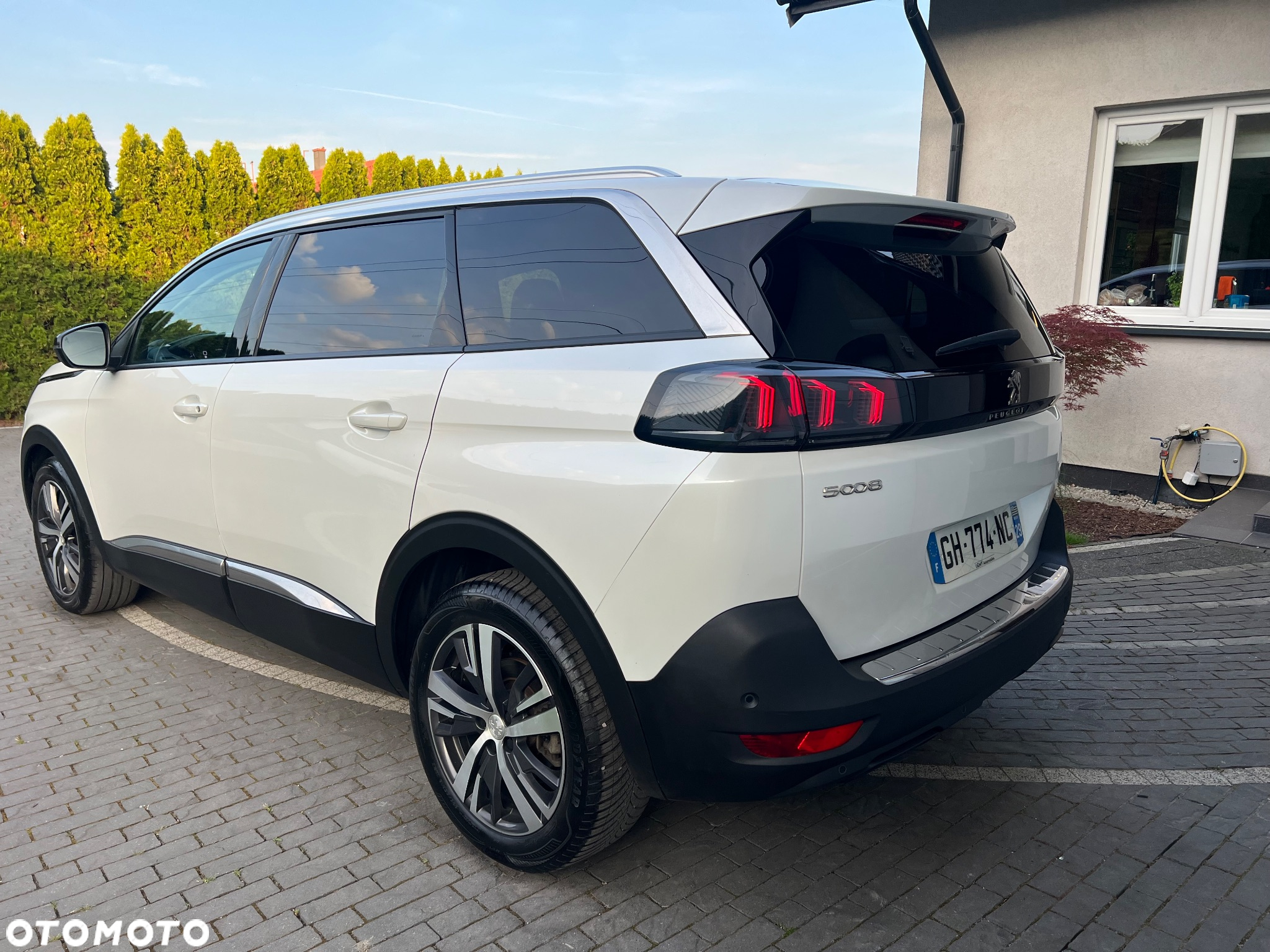 Peugeot 5008 1.5 BlueHDi Allure Pack S&S - 5