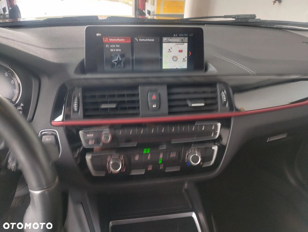 BMW Seria 1 118i - 9
