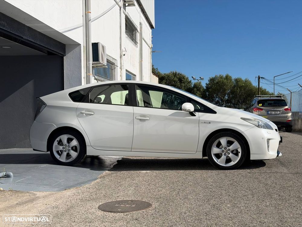 Toyota Prius 1.8 Premium P.Navi+Pele - 20
