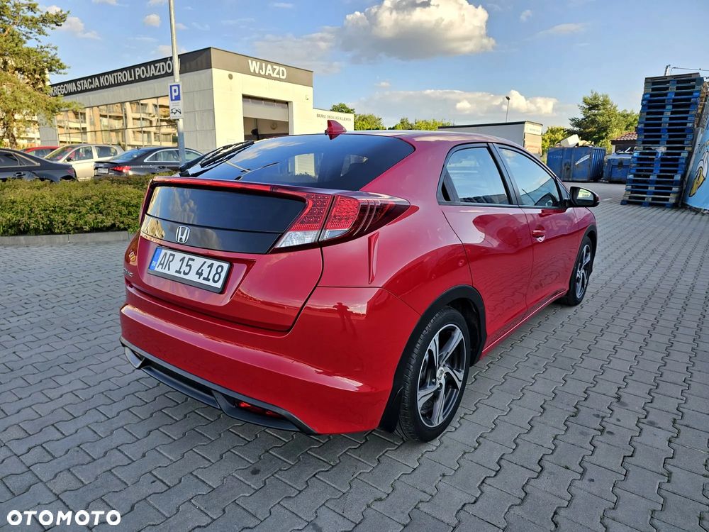 Honda Civic 1.8 Sport - 12