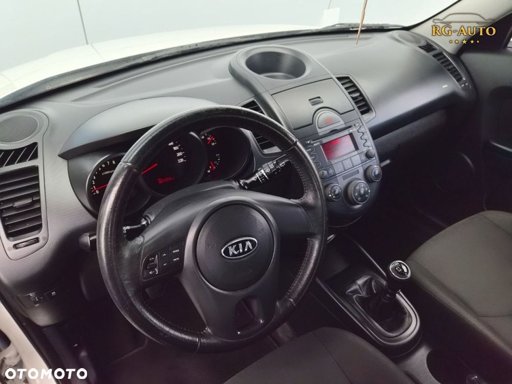 Kia Soul - 25