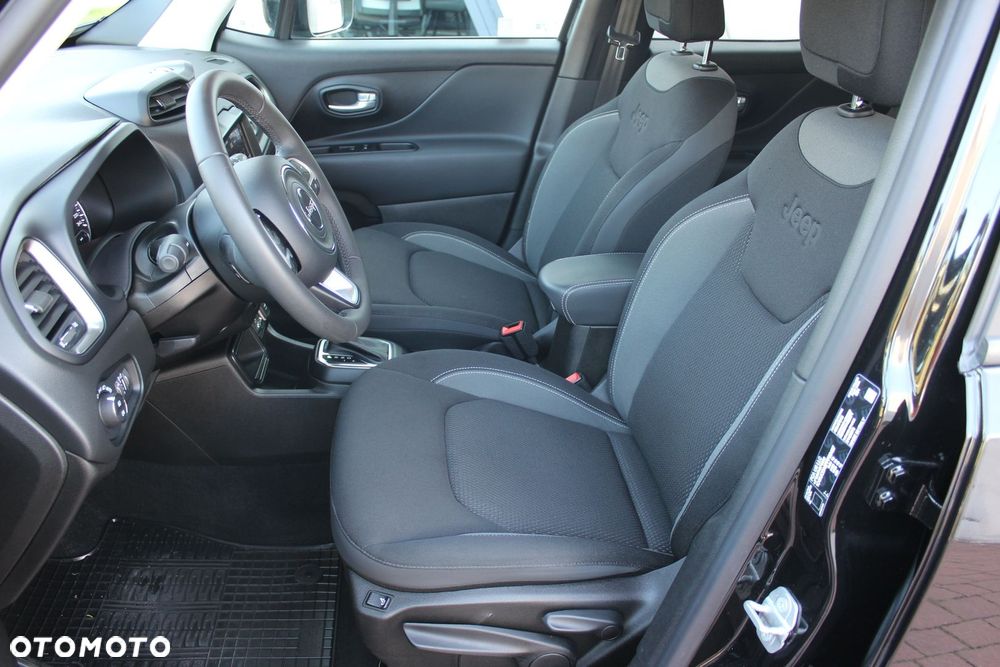 Jeep Renegade - 10