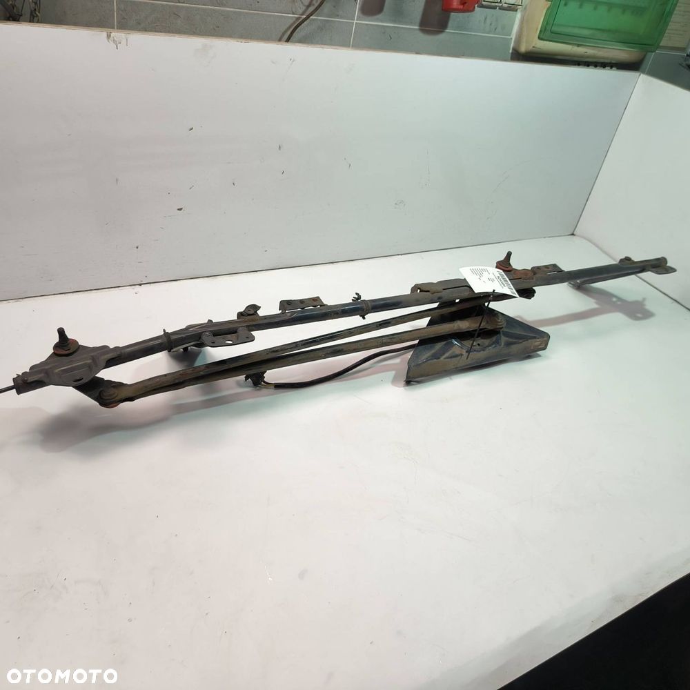 MECHANIZM WYCIERACZEK SCANIA R490 1943657 - 1