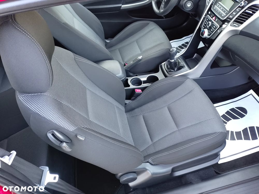 Hyundai i30 - 14