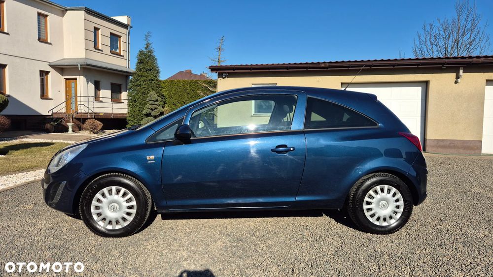 Opel Corsa 1.4 16V Satellite - 2