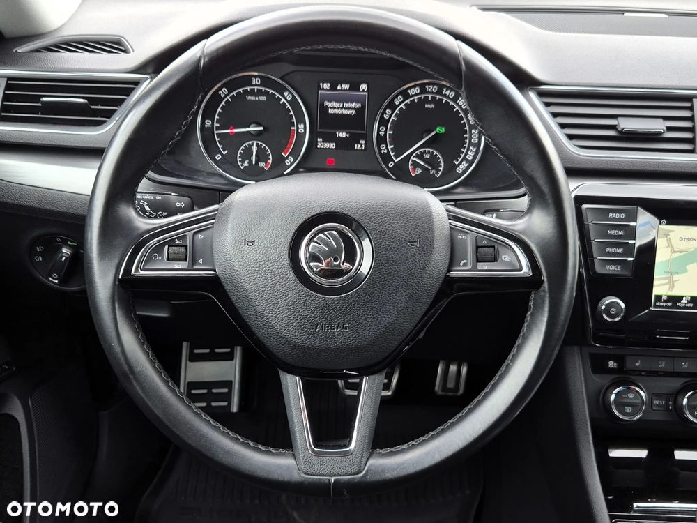 Skoda Superb 2.0 TDI 4x4 Style DSG - 23