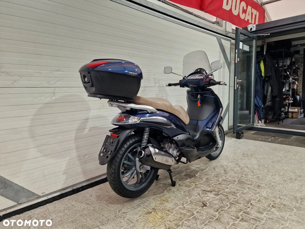 Piaggio Beverly - 25