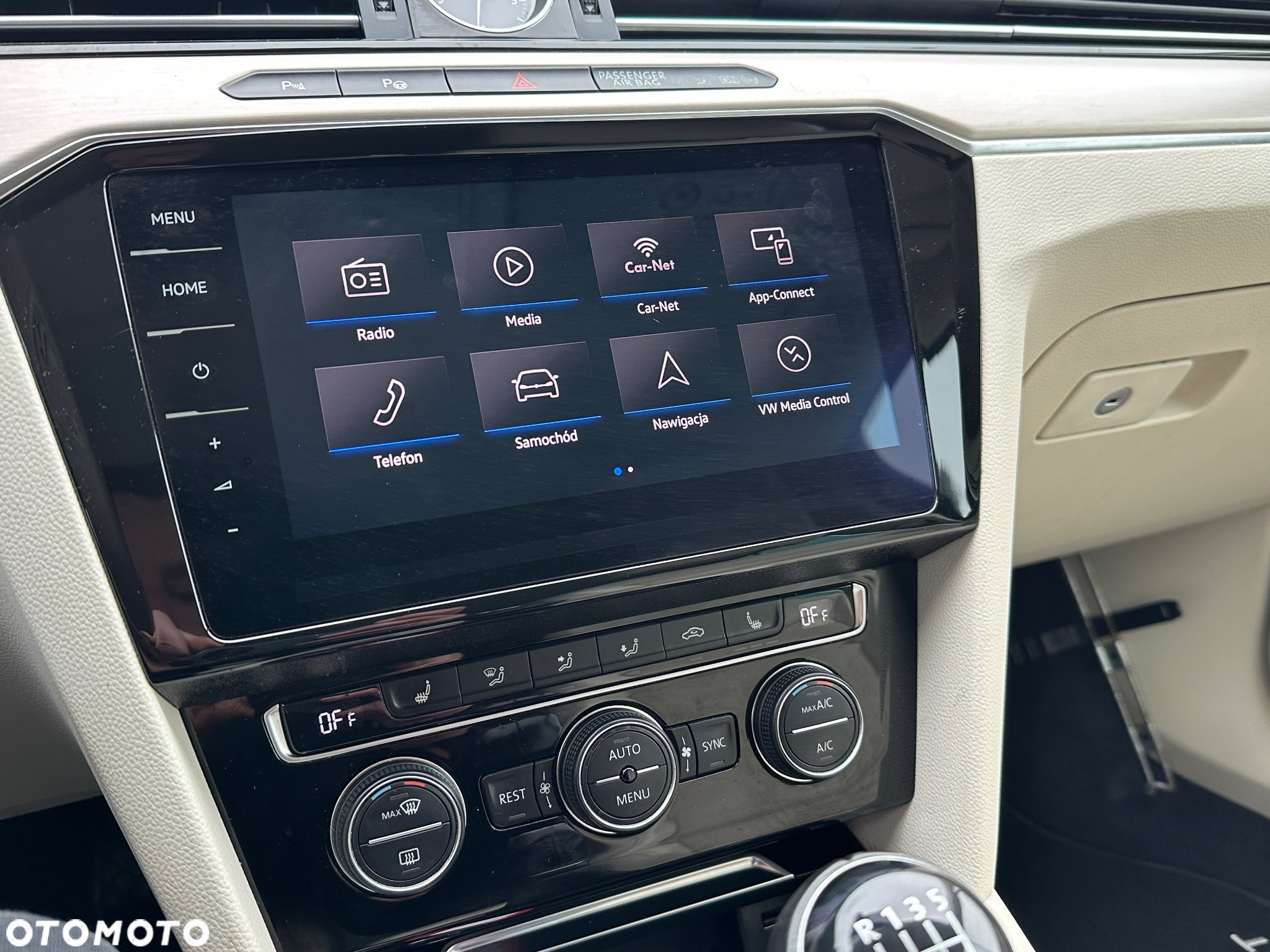 Volkswagen Passat Variant 1.6 TDI (BlueMotion Technology) Trendline - 16