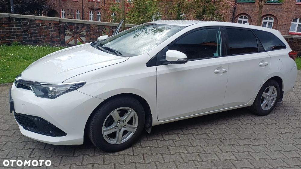 Toyota Auris 1.33 VVT-i Active - 1