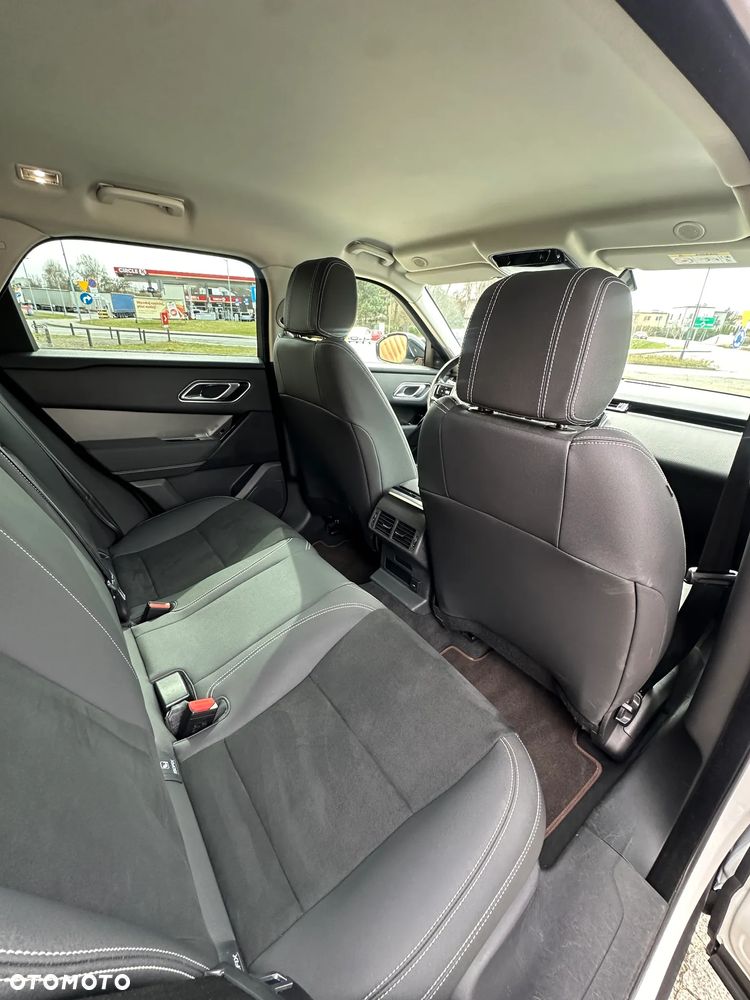 Land Rover Range Rover Velar P400e - 25