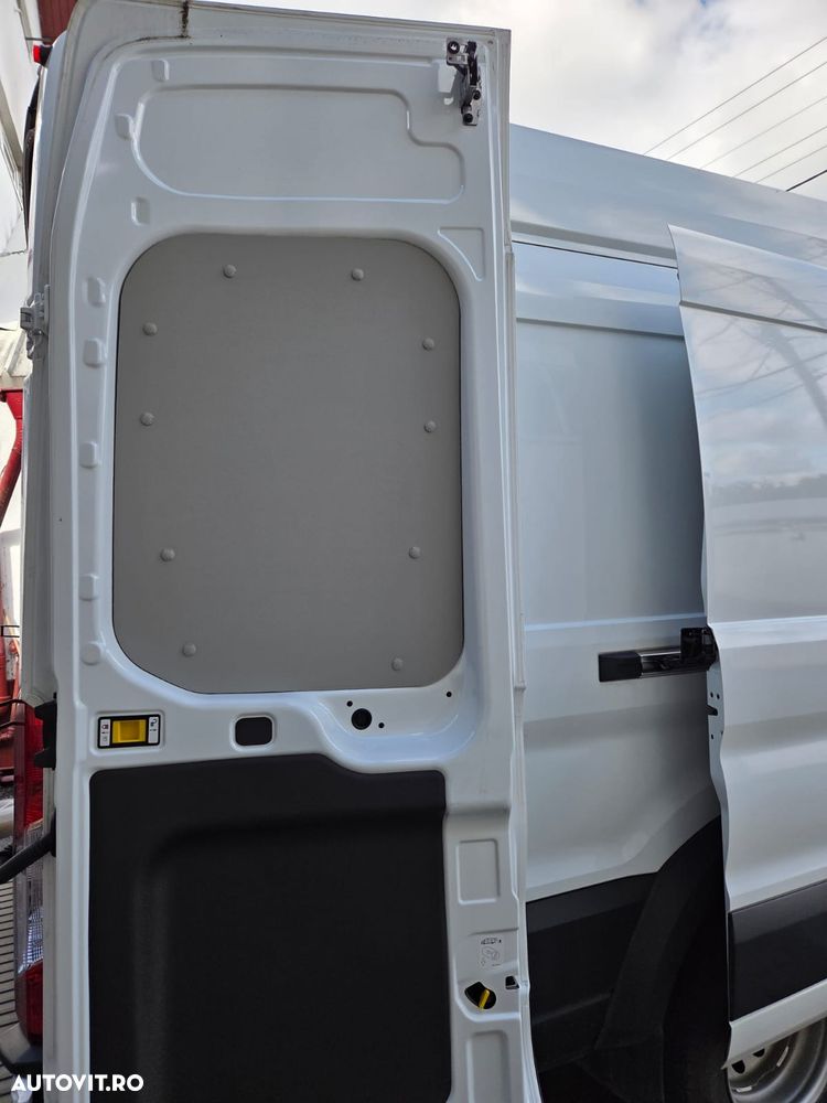 Ford Transit - 17
