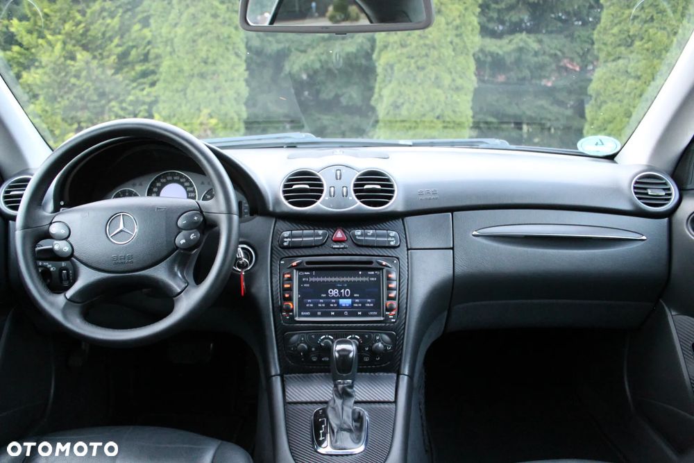 Mercedes-Benz CLK ver-1-9-tdi-highline - 25