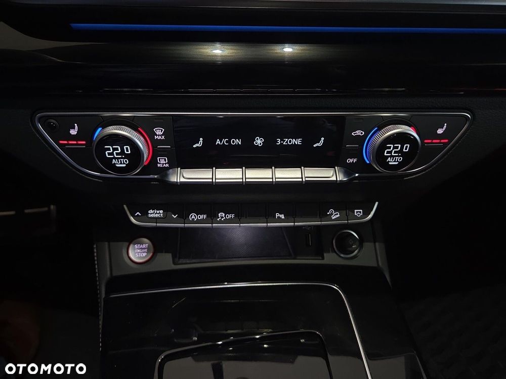 Audi Q5 Sportback - 15