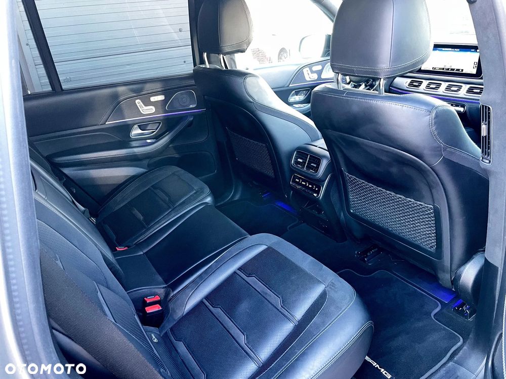 Mercedes-Benz GLS AMG 63 4Matic AMG Speedshift TCT 9G - 17