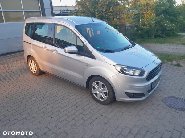 Ford Tourneo Courier 1.5 TDCi Sport
