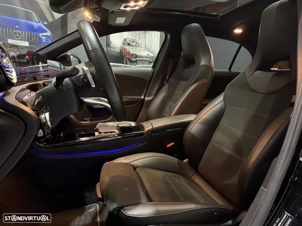 Mercedes-Benz A 250 e AMG Line - 20