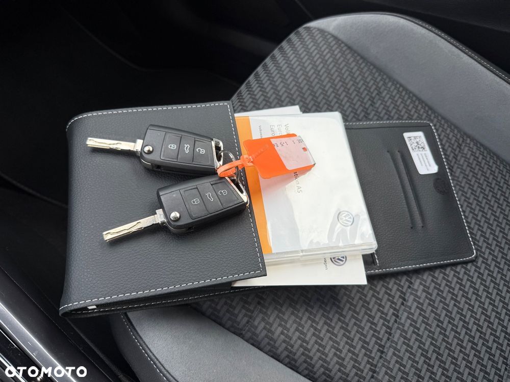 Volkswagen T-Roc 1.5 TSI OPF DSG R-Line - 12
