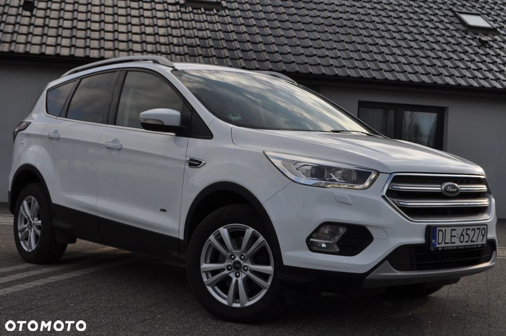 Ford Kuga 2.0 TDCi 4x4 Titanium - 26