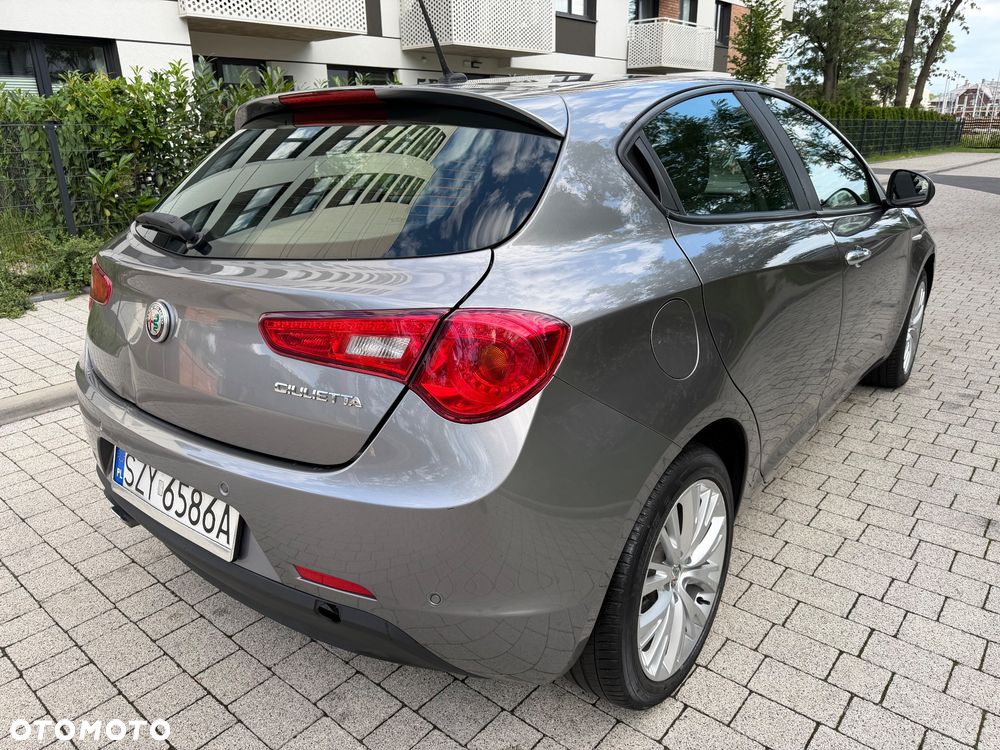 Alfa Romeo Giulietta - 4