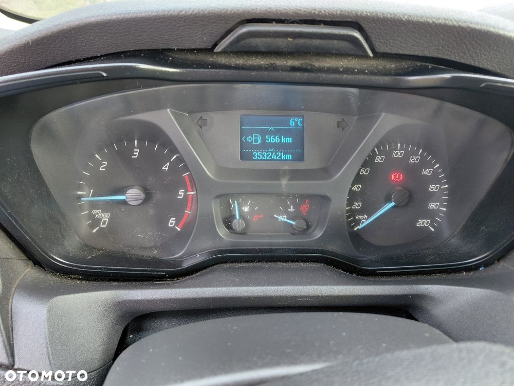 Ford Transit - 14