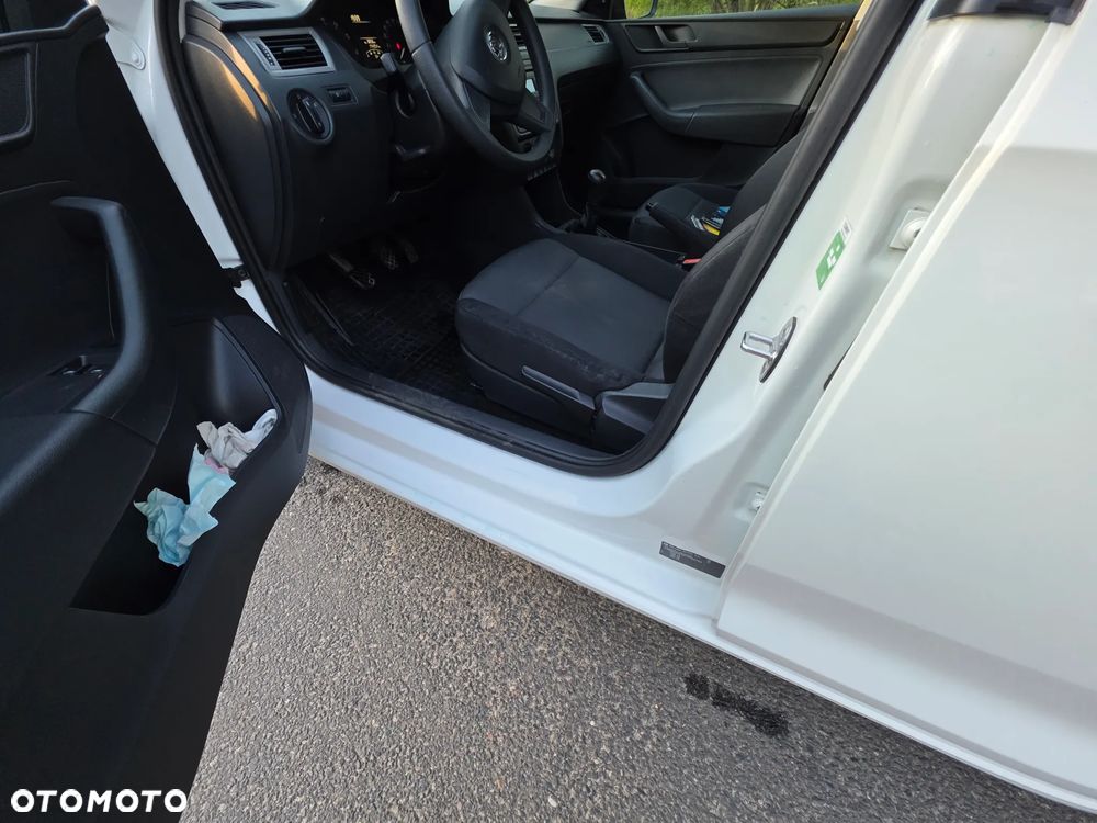 Skoda RAPID Spb 1.2 Active - 15