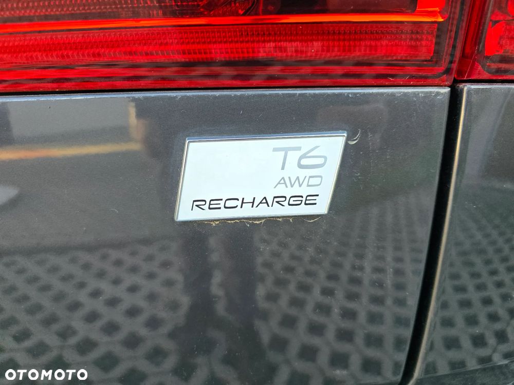 Volvo XC 60 T6 Plug-In Hybrid AWD Plus Dark - 7