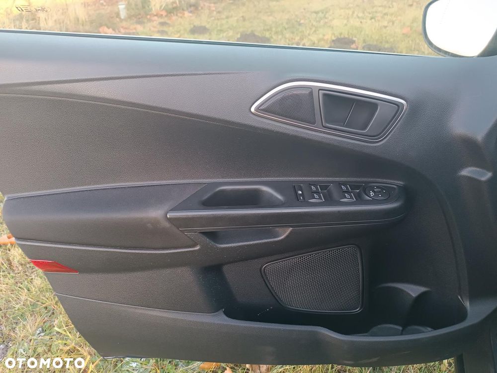 Ford B-MAX 1.5 TDCi SYNC Edition - 12