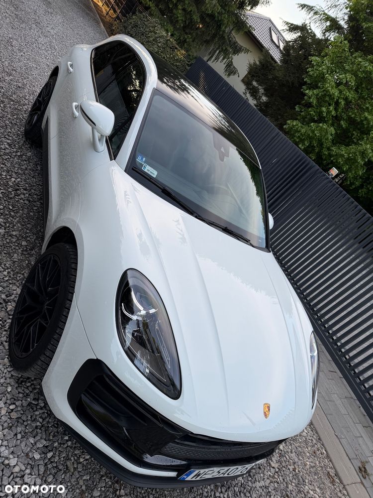 Porsche Macan Standard - 26