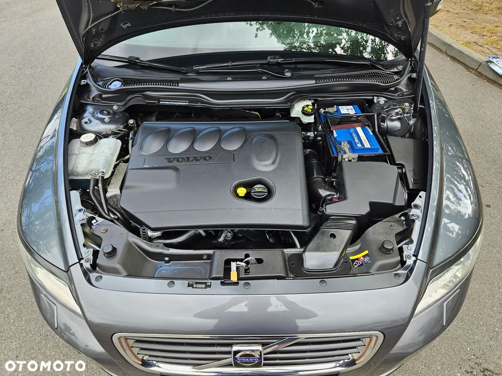 Volvo V50 - 35