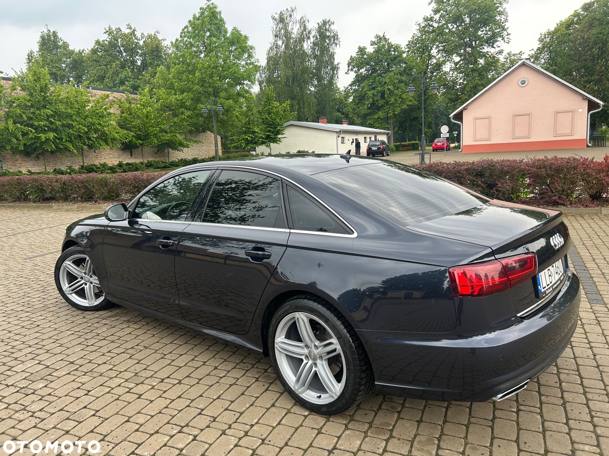 Audi A6 2.0 TDI ultra S tronic - 8