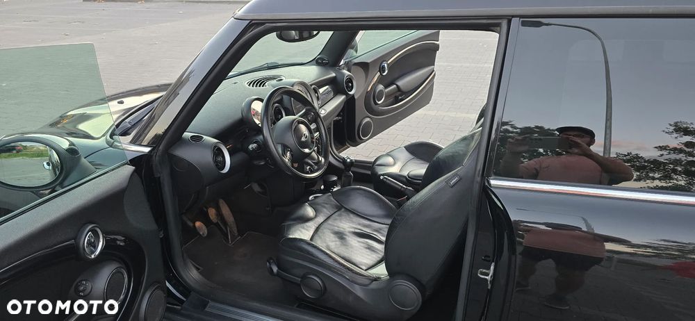 MINI Clubman Cooper D - 24