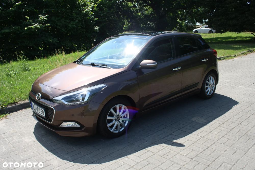 Hyundai i20 1.4 Automatik Style - 9