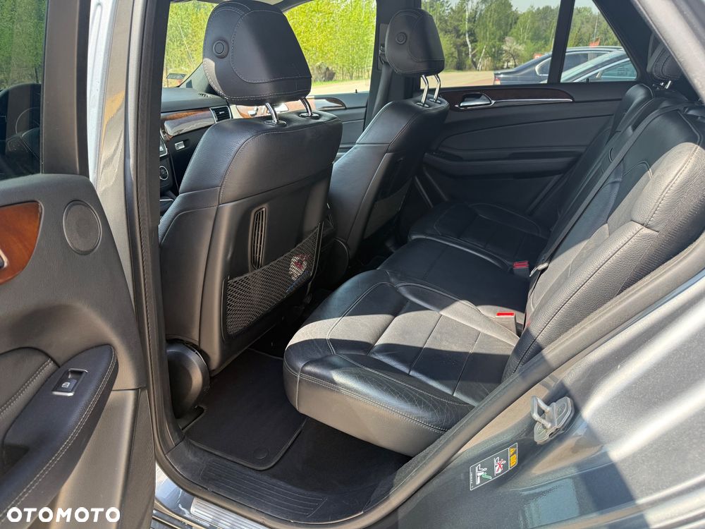 Mercedes-Benz GLE 350 d 4-Matic - 13