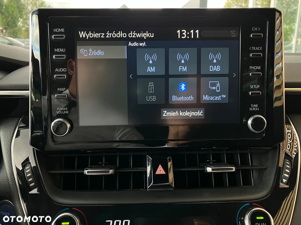 Toyota Corolla 1.8 Hybrid Comfort - 26