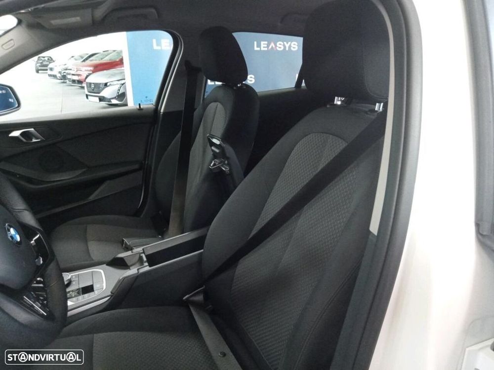 BMW 116 2023 photo 5