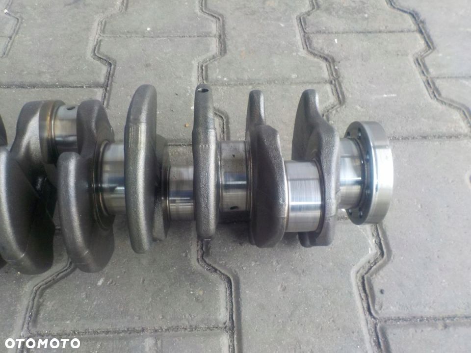 CRAFTER 2.5 TDI WAŁ KORBOWY NOMINAŁ BJL BJK BJM - 2