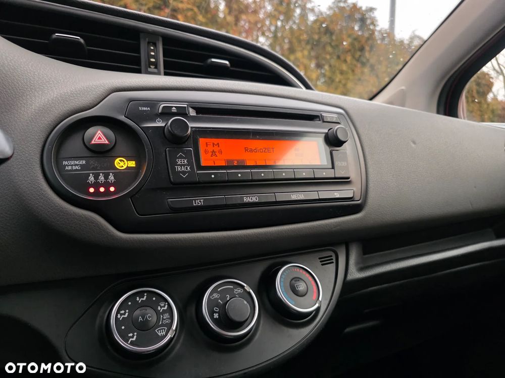 Toyota Yaris 1.33 Life EU6 - 28
