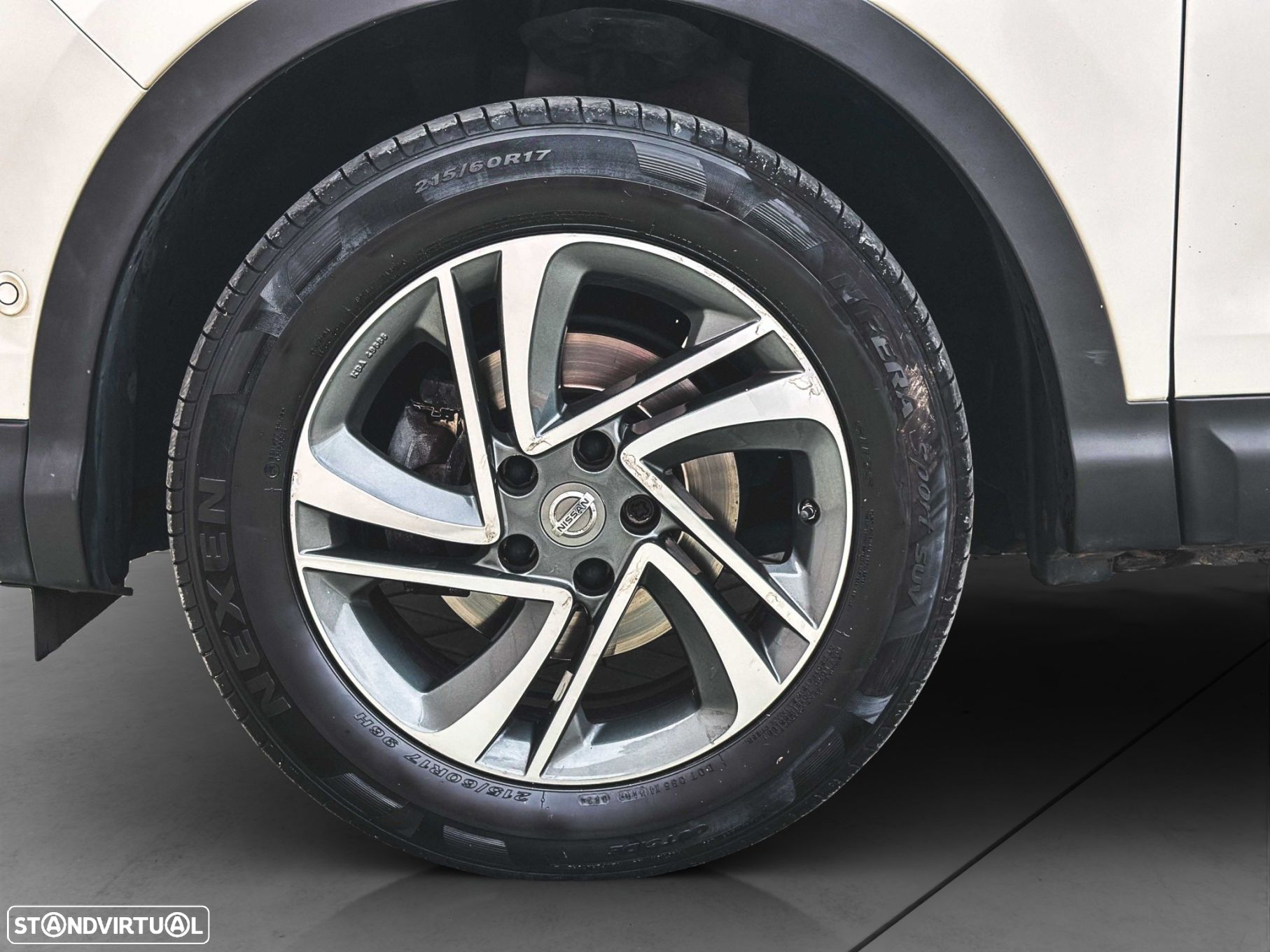Nissan Qashqai 1.5 dCi N-Connecta - 7